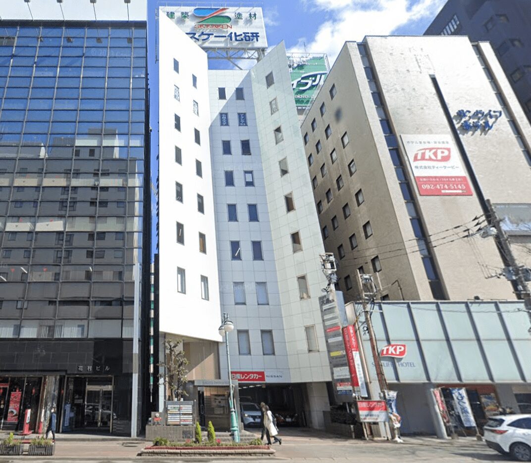 東京上野クリニック福岡医院の外観です。