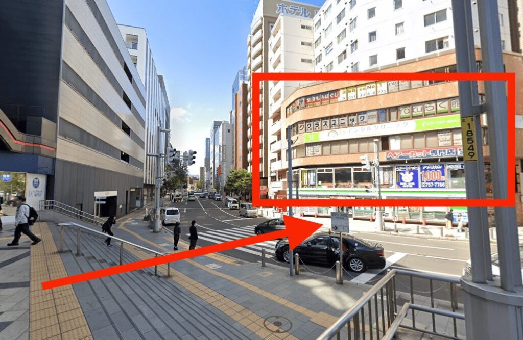 JR札幌駅北口通路出入り口を出た際の景色