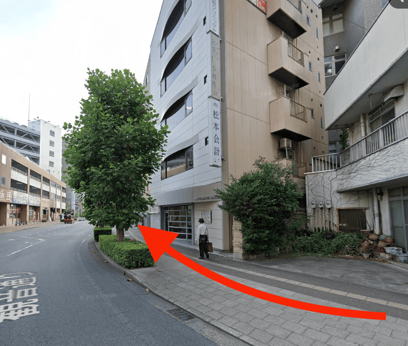 東京ノーストクリニック高崎院の手前のカーブ