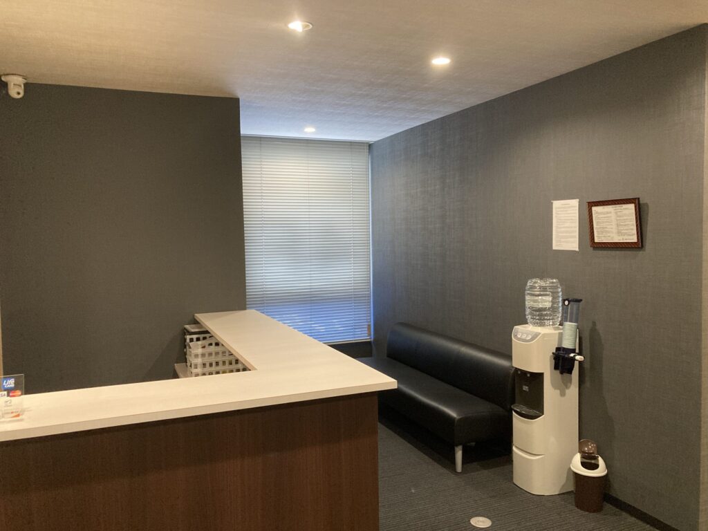 ABCクリニック神戸院のソファ