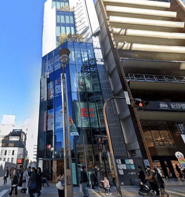 Dクリニック新宿院外観