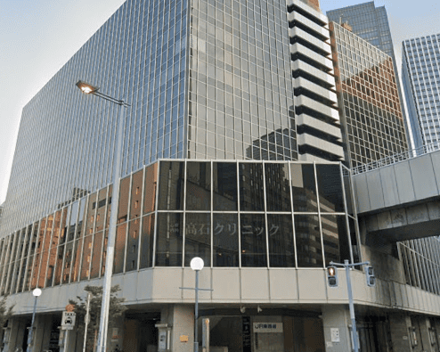 DMH大阪クリニックが入っている第３ビル外観