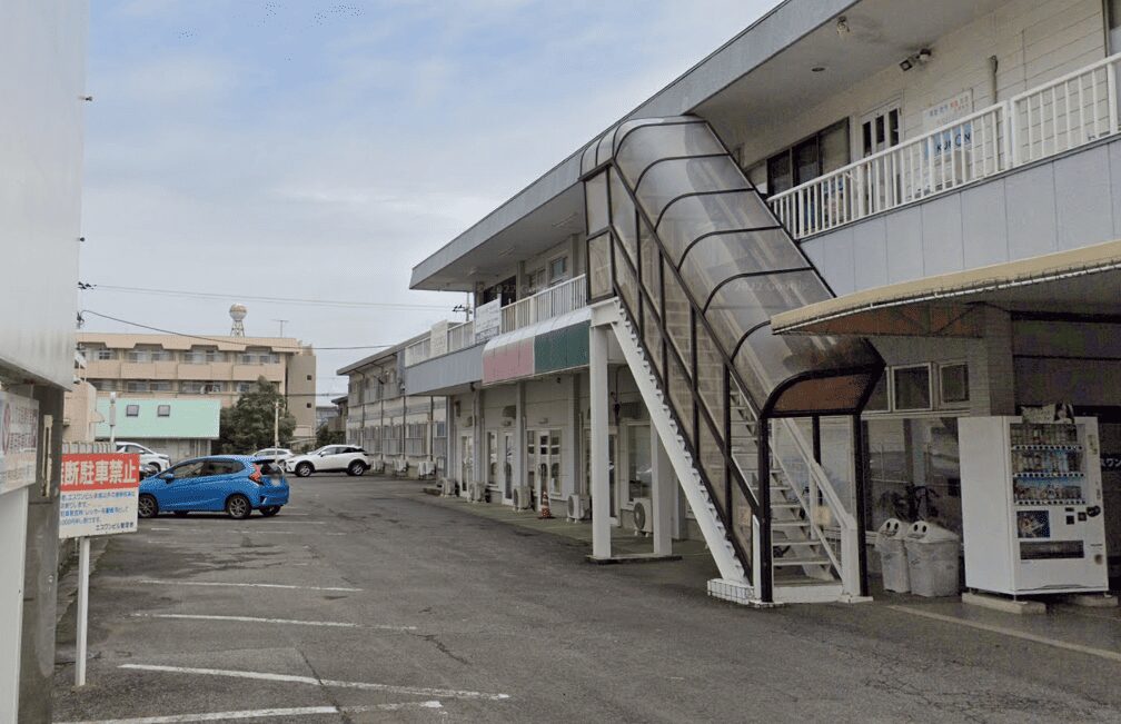 AHCメディカルサロンつくば(AGAヘアクリニック)の駐車場